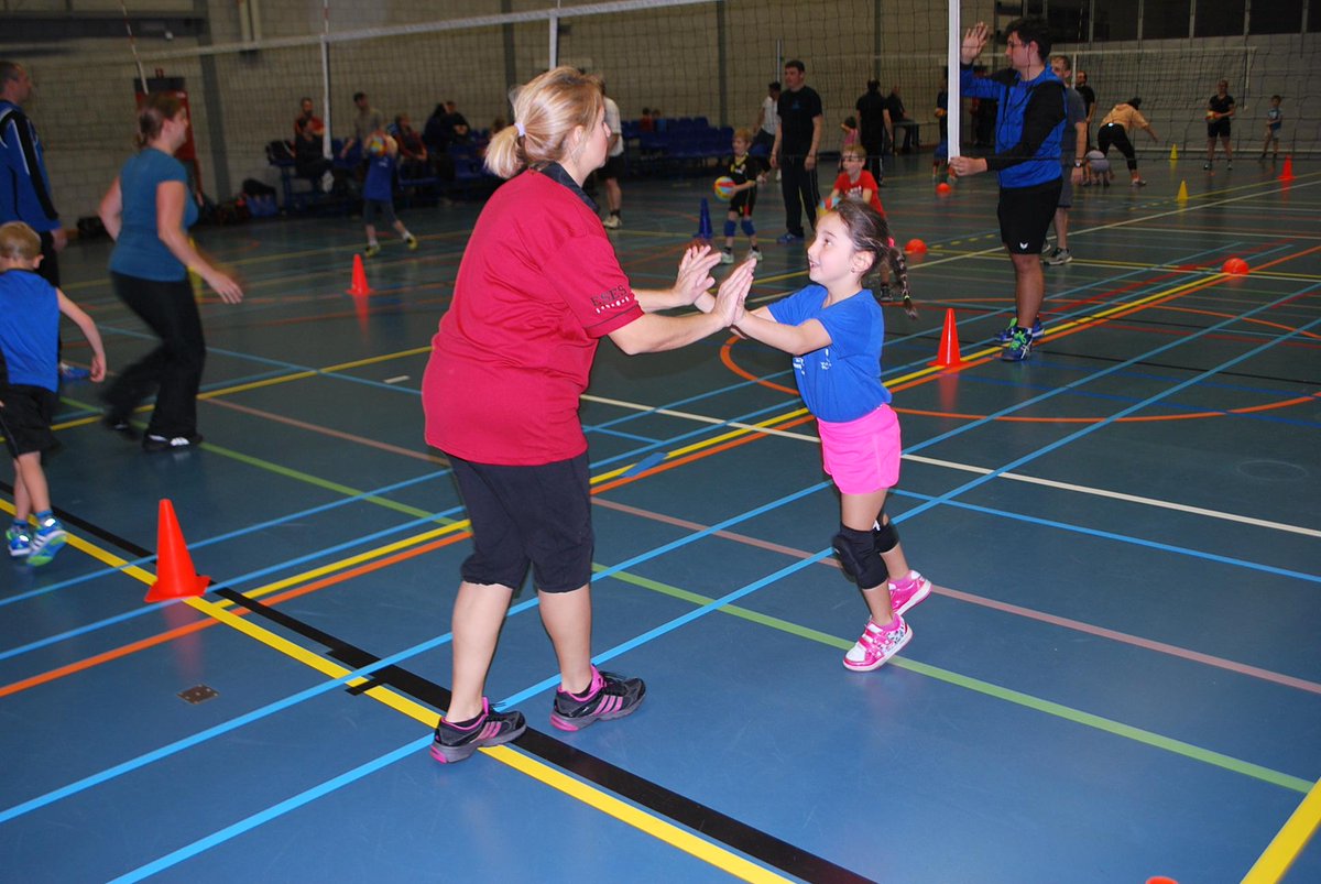 MachelenVolley's tweet photo. Dag van de Beweger was mega succes. https://t.co/tkBcenSw80 http://t.co/lmEYLzVuFn