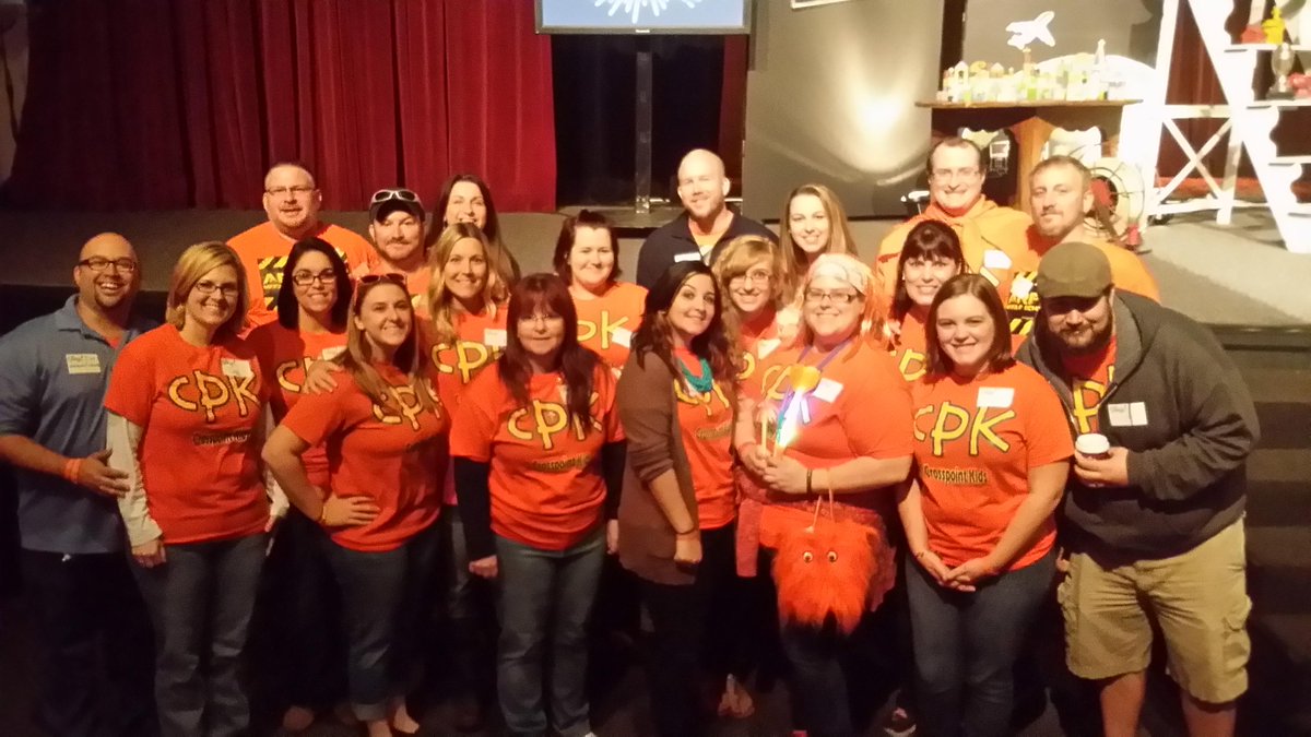 Johnny_Bluemint's tweet photo. #orangetour #crosspointlive.com @kjc380 @crosspointklive @WayneCordova @CrosspointLive http://t.co/EIRY073Vdj