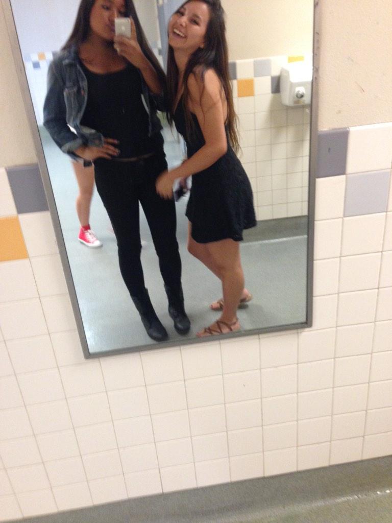 HAPPY BIRTHDAY TO MY MOM/KIM KARDASHIAN/BFF/AMANDA         1 6 