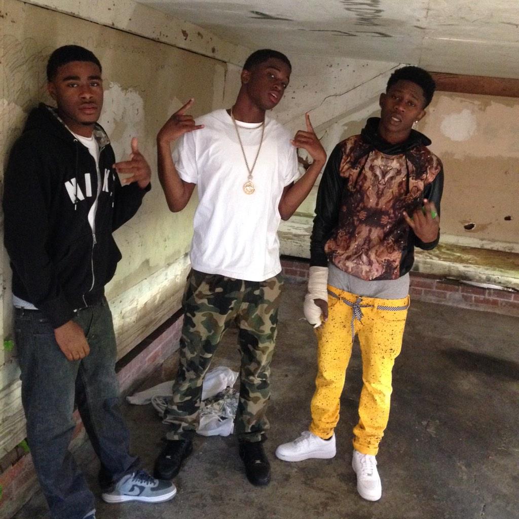 ke_flocka's tweet photo. Happy Birthday to brother @BabyDingTing always there when I need him .. #onelove #nevachanged http://t.co/XhUd9UVSpz