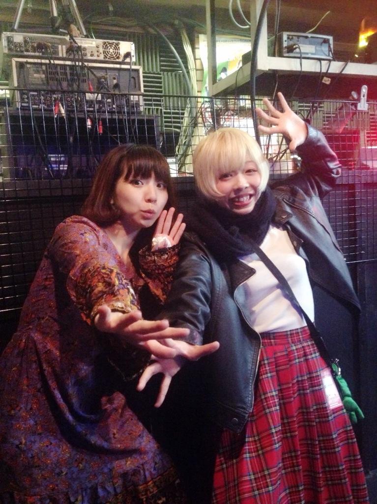 mepamepa1004's tweet photo. 今日のライブちょー楽しかった

RONDONRATSのまみこさんも
ペパーミントのわかなさんも
私も携帯失くして探してた（笑）
うっかり（笑）

打ち上げ最後まで居たかったなぁ http://t.co/hgsC2UZcjt