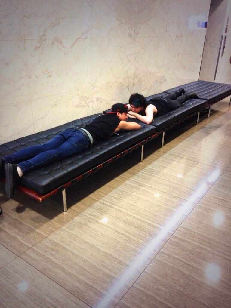 hemmoschords's tweet photo. MALUM IS REAL
MALUM AF ๐
#5SOSFamVotingHour #5SOSAttack
@5SOS for the #AMAs New Artist of the Year http://t.co/cXOWcP9LUR