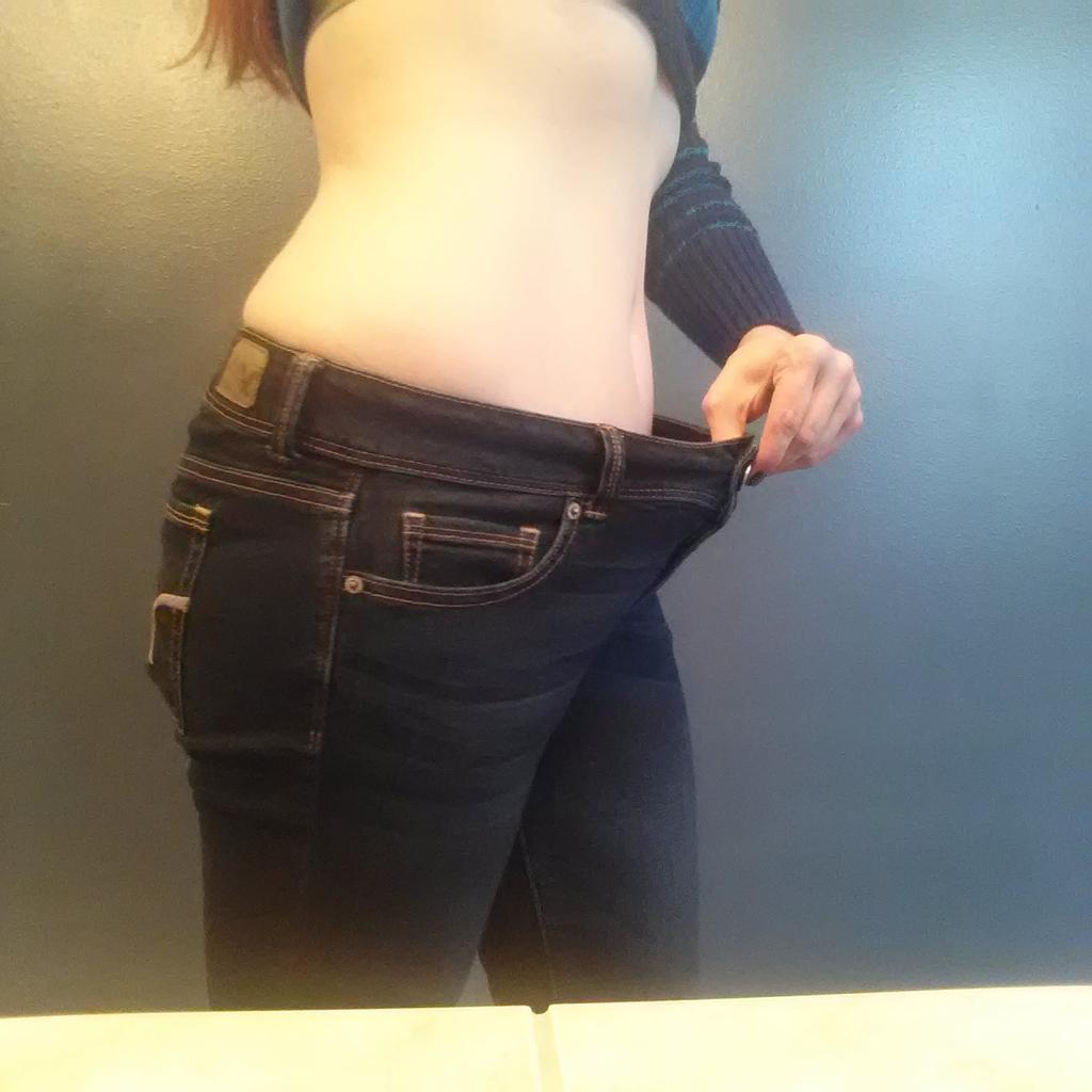 fukupcake's tweet photo. On a quest for new jeans. No time for filters, just deal with the blinding whiteness!  Them workouts be working. http://t.co/UM6HO1eaih