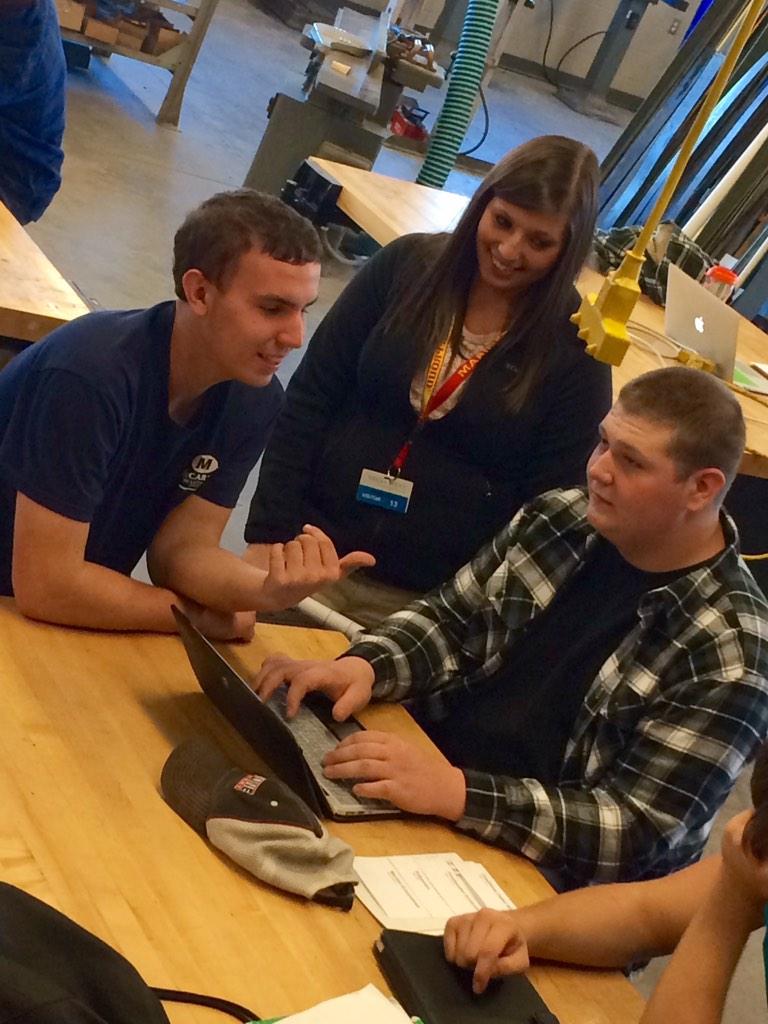 dabittner's tweet photo. Small gas engines microteaching experience w/@rnianson08 #psuaged15 @MiddWestAg http://t.co/slW2vkQxDe