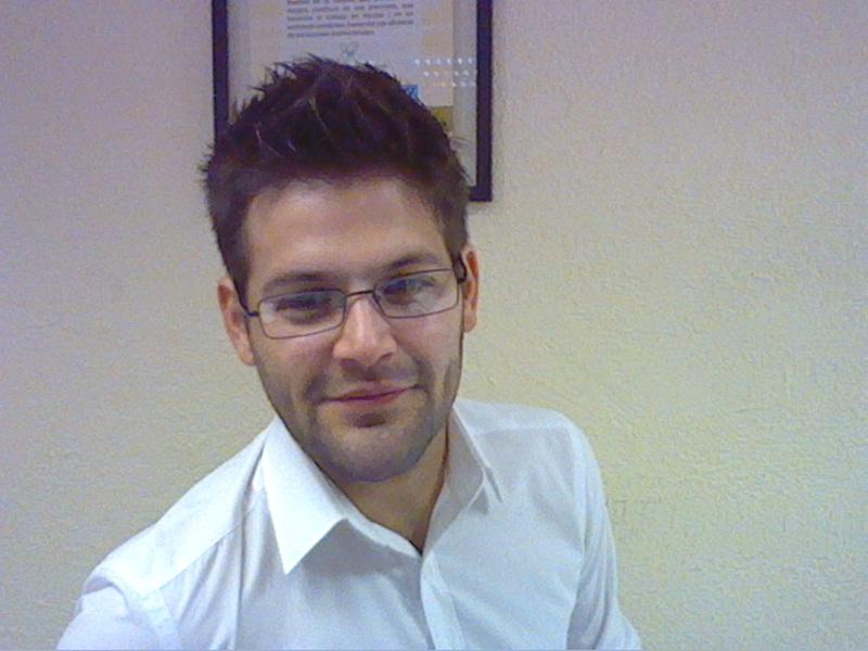 peppeslzr's tweet photo. i am a #NewGeek :D http://t.co/ObOSzvfyL9