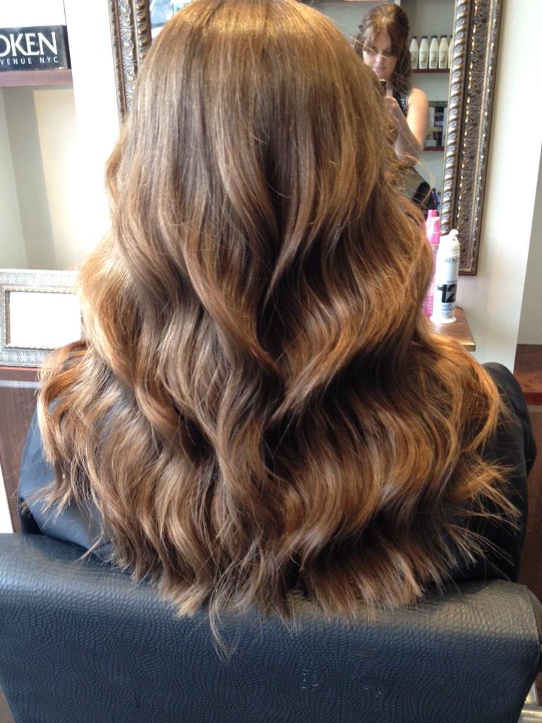 borgaginst's tweet photo. Beautiful glamorous waves created with the New #ghdcurve by #mandmhair @linzi_ghd @ghdProfessional http://t.co/s8dhKSDZEC