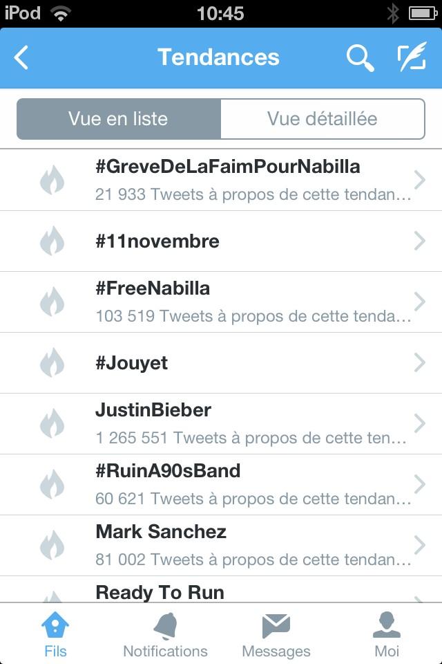 Top_Screens1's tweet photo. Bande de pisseuse a la con qui mettent #GreveDeLaFaimPourNabilla devant l'hommage du #11novembre 
Sale merde http://t.co/U9MlwefENh