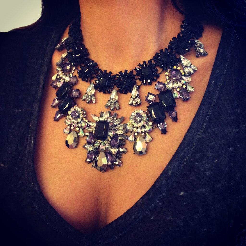 LisaThornton90's tweet photo. β@BlingStarJewels: #TryOnTime πβ€οΈ http://t.co/HEGHTcD3sXβ @Sarah_Howlett5 πππ