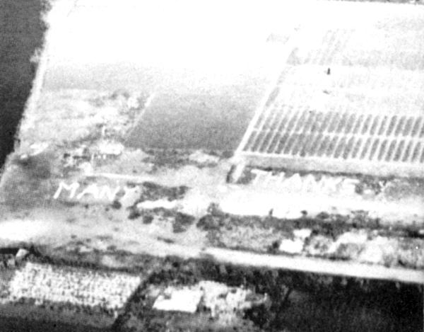 StaceyLines's tweet photo. Canadian soldiers freed my mother's family from occupied Fryslân.  #RememberThem #RemembranceDay http://t.co/lmzg1CJHlw
