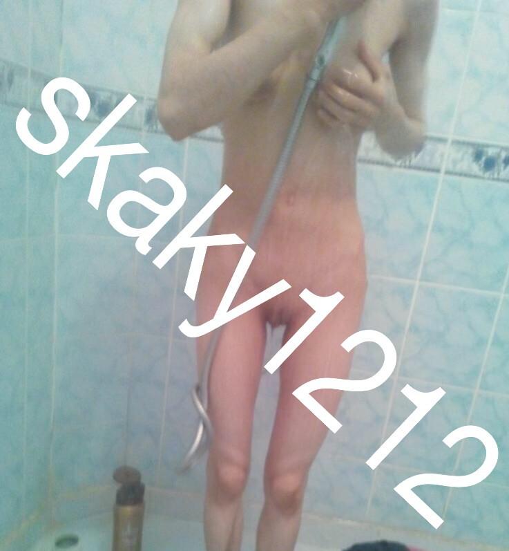 اختي_بنت_القحبه تتروش بعد مانكتها وصورتها 
هذي اصغر خواتي الشراميط
#ديوث_سكاكا