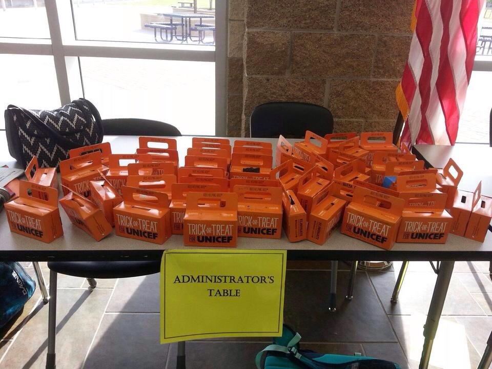 RPHS_Key_Club's tweet image. The #ToTforUNICEF boxes turned in at the afternoon meeting! Stayed tuned for the grand total.