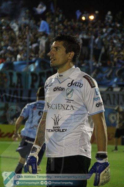 elianpaz01's tweet photo. #Superman #FedeCrivelli #Crack #Idolo #Genio #Arquerazo http://t.co/8FIcvLvj84
