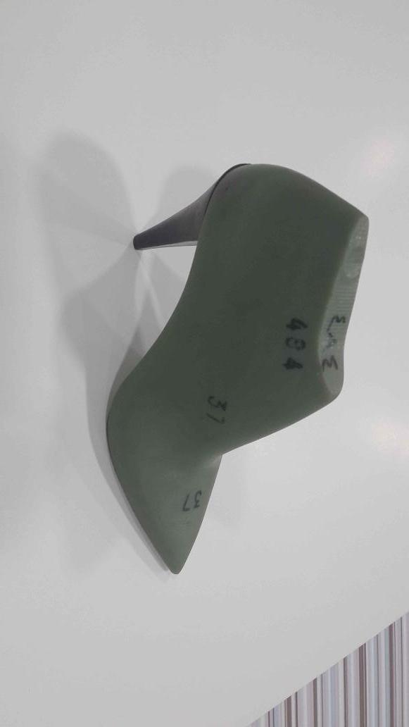 IssaShoes's tweet image. 