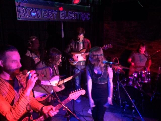 jefftayloralive's tweet photo. Click: http://t.co/uD2jI0FfBr to watch actor Michael Shannon interrogate @mesikomusic. Mesiko's new album is AWESOME. http://t.co/Wkvjl1PqA6