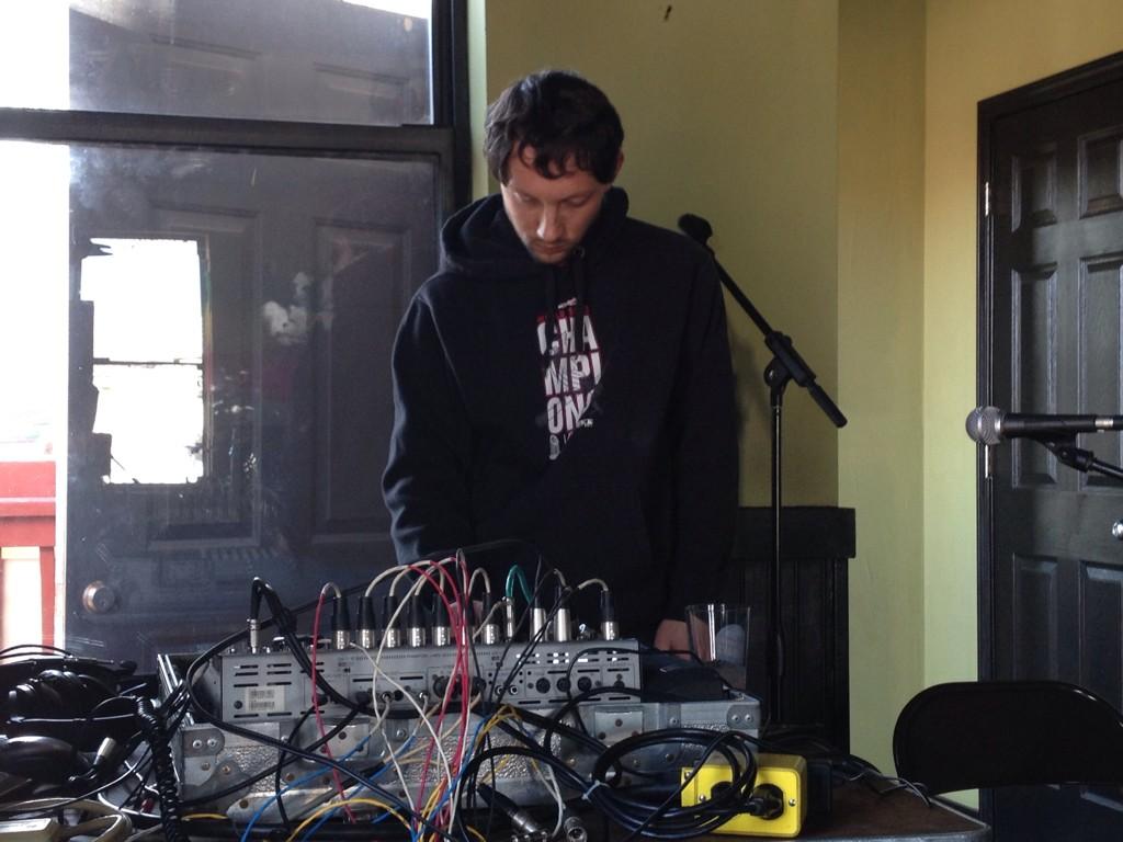 mattUPklose's tweet photo. Watching @ObvslyOffbeat &amp; @iLLPHONiCS on Saturday for @FOFSTL event #indefencefest http://t.co/g41Zsl4VrY