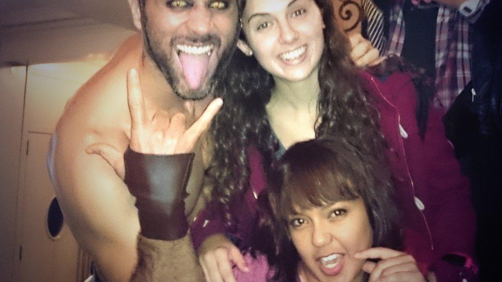 JOSNEGRA's tweet photo. Noche increíble en #TheHole2 http://t.co/PmiOzfNY7u