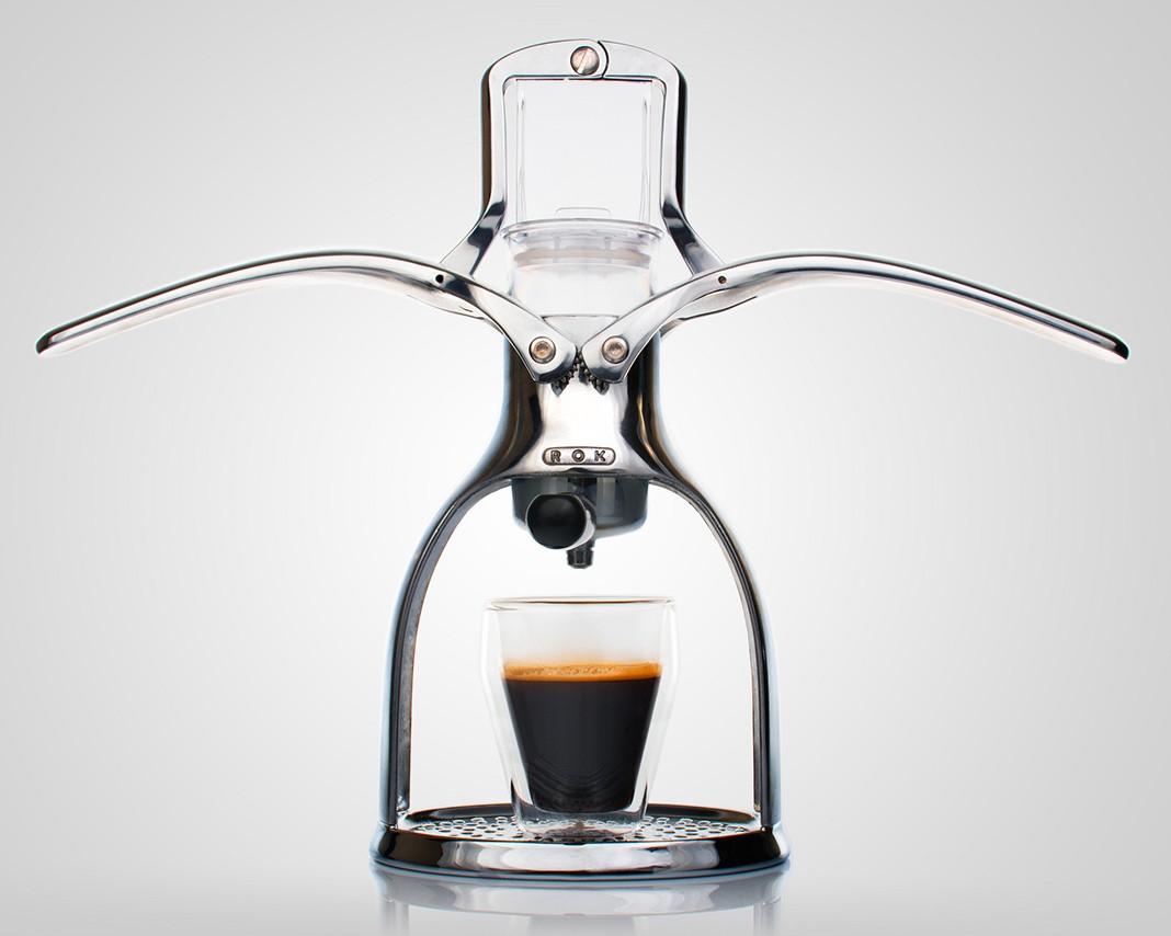 mturnbough's tweet photo. Only manpower needed for this espresso maker. Remain civilized while roughing it. #SurvivalDesign @rokkitchentools http://t.co/ekxuOHMgHH
