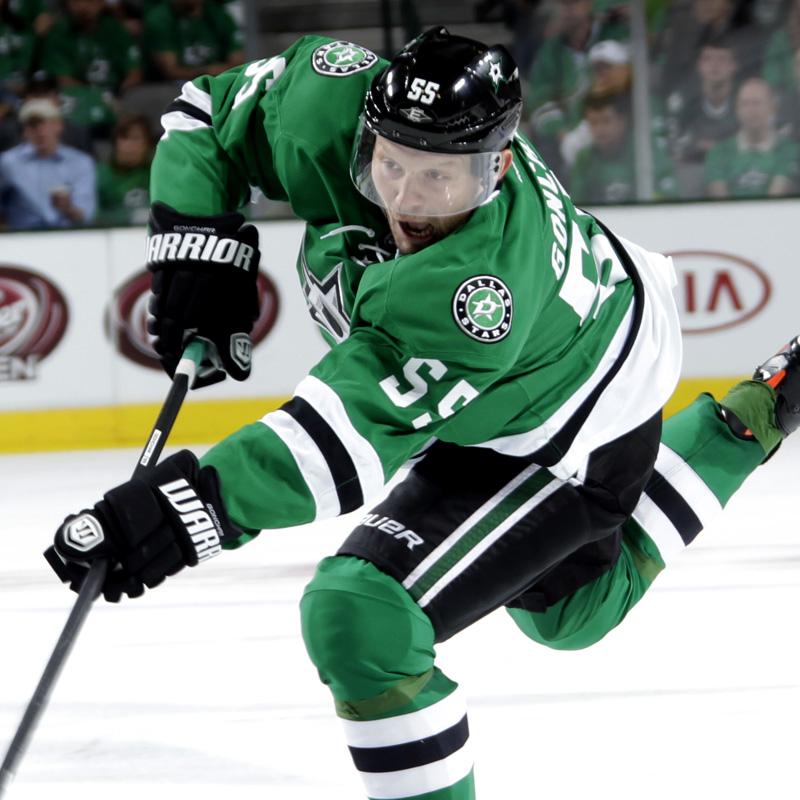 CanadiensMTL's tweet photo. Les Canadiens acquièrent Sergei Gonchar des Stars, en retour de Travis Moen. DÉTAILS -> http://t.co/3KDtiXAAA7 http://t.co/ZU3GGNw7v0