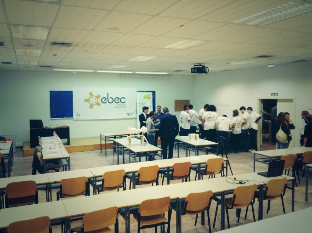 BESTuc3m's tweet photo. Las presentaciones están a punto de empezar!! Streaming en http://t.co/bDz5VlqNyA #EBEC2015 #EBECUC3M http://t.co/PHSSfYQzta