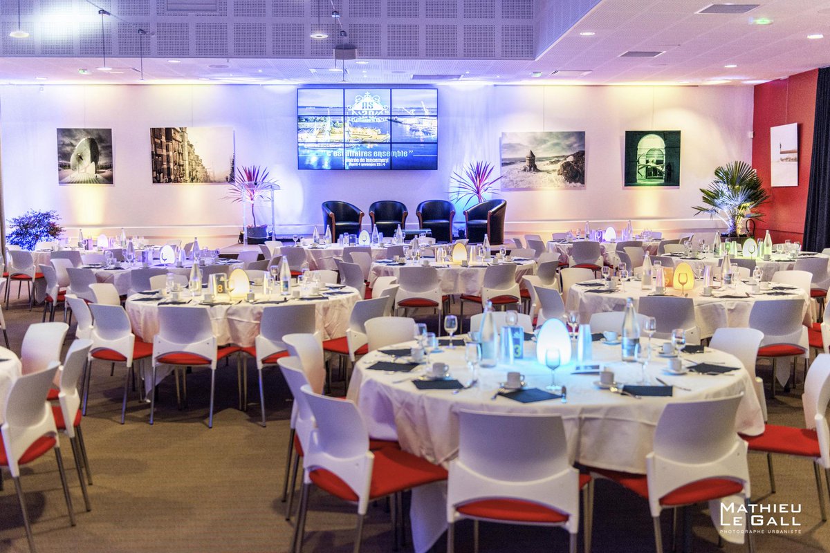 Mathieulegall's tweet image. Nouvelle expo à l'atelier du stade.