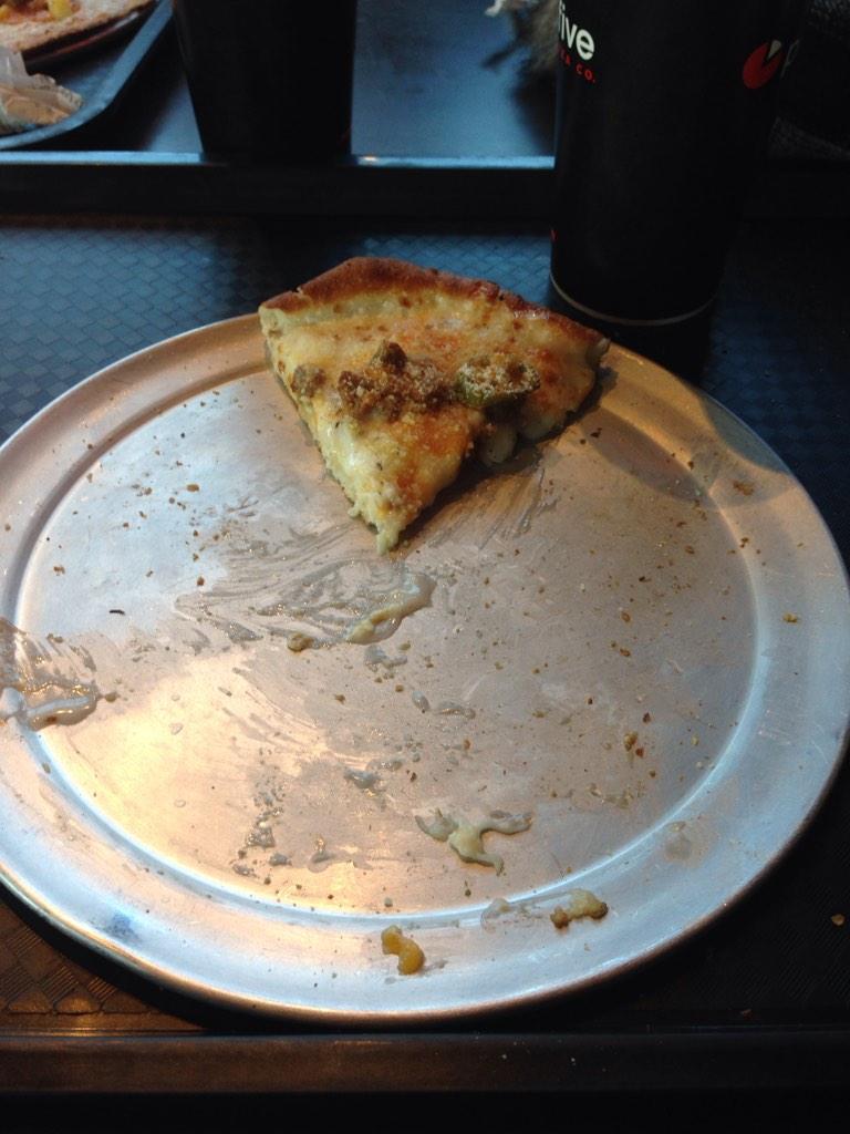 ChiveOnWichita's tweet photo. @PieFivePizza my creation and destruction all in one photo @Skeet_Johnson http://t.co/5eRVCQZIPY