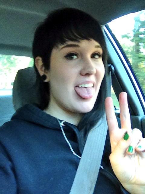 On my way to see the amazingly sexy @Ellie_Idol http://t.co/QvgFiCbfB1<a class="tags" href="/tag/ellie_idol">@ellie_idol</a><a href="/tag/happymonday"class="tags"><span>#happymonday</span></a><a href="/tag/mondaysaredevious"class="tags"><span>#mondaysaredevious</span></a>