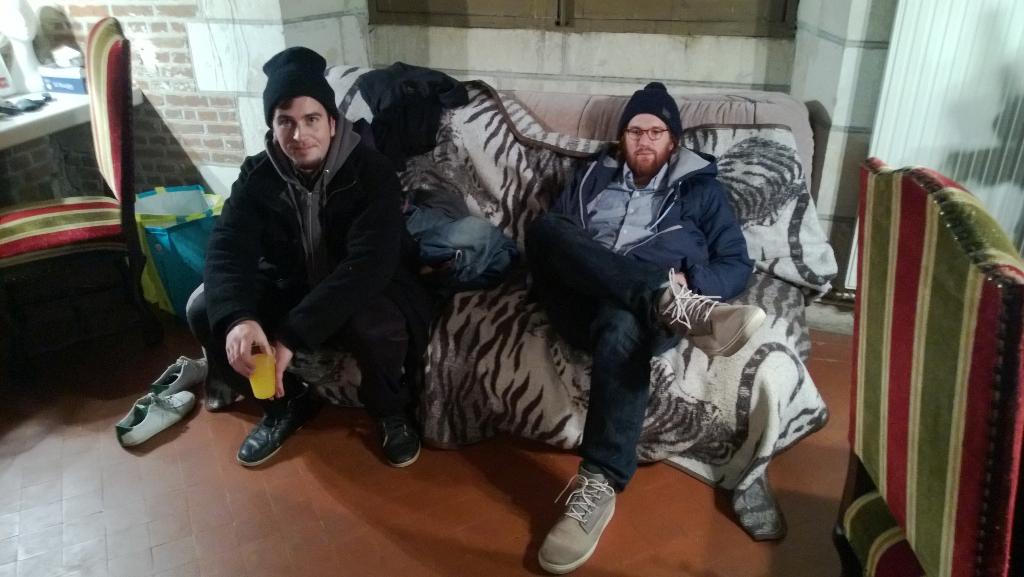 LucasCharvet's tweet photo. En loge avec @ChillBumpMusic @louismagazine1 #louisliveparty #chillbump #boogers http://t.co/8cHScjOMQB