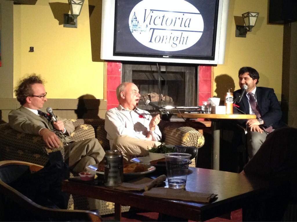 Vic_Tonight's tweet photo. Thank you @jackknox for making Episode 7 so fun! @MrSammyLee @shaner23 @paddyjoeboyle #yyj http://t.co/OP4XTtNk9h http://t.co/uSwU2Q1t3E