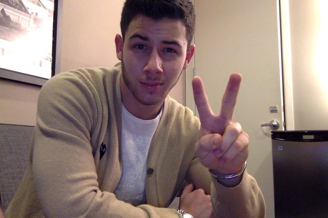 nickjonas's tweet photo. This has been a lot of fun. Thanks guys and thanks to @iTunesMusic! #asknickjonas http://t.co/NBtqvTivxR