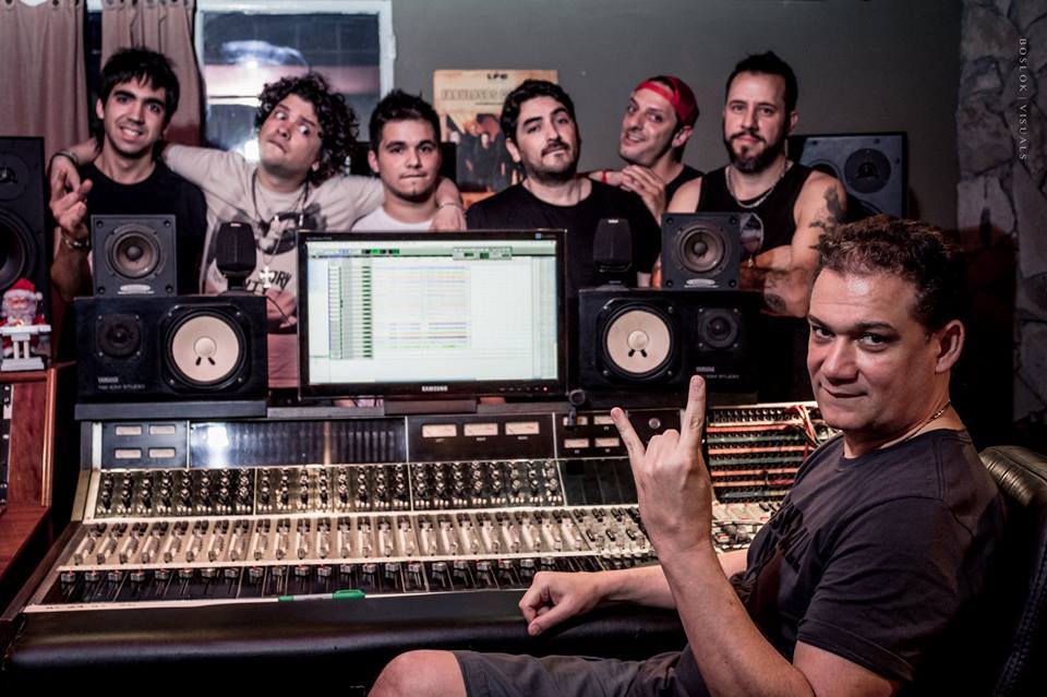 ManjarOficial's tweet photo. #Grabando segundo disco con Alvaro Villagra #Abasto @josedpalazzo @SupersuIogha @AlejandroVarel1 @PopArtDiscosOK http://t.co/JlX7qGip8z