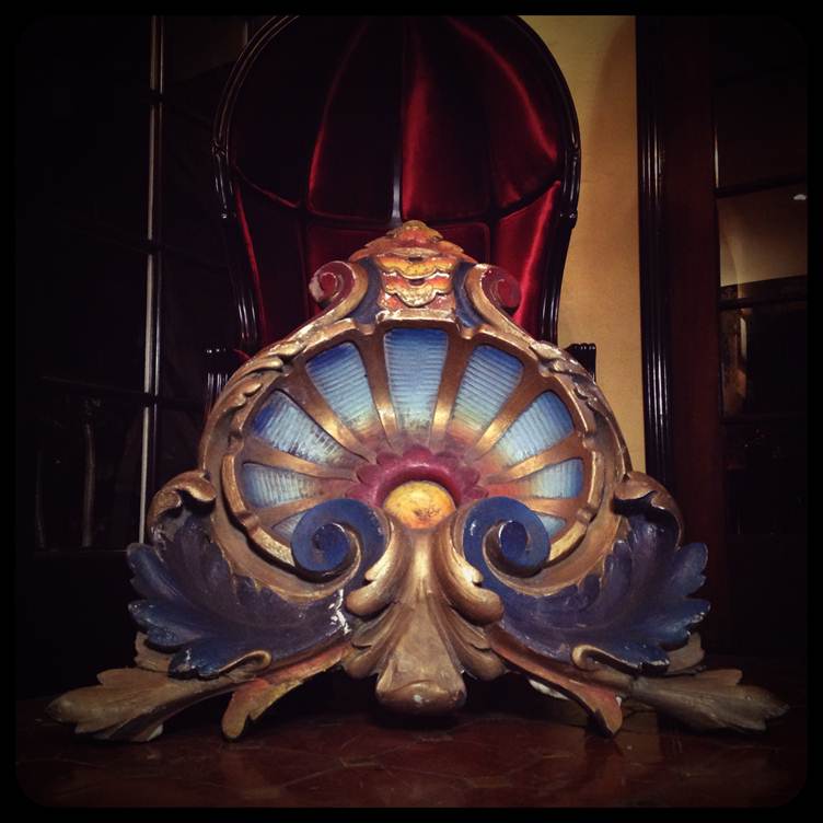 Sephora's tweet photo. Preparing 2 restore Merry-Go-Round fixture..should create a Vintage Carnival collection- @thekatvond #SephoraTakeover http://t.co/ScY7OnMV0S