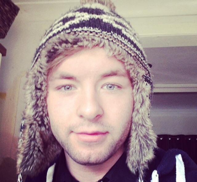 desmondcure321's tweet photo. Here's a quick preview of my special hat I wear when I go down on pussy.. #DesmondsPussyAccesories http://t.co/f2R3MG4XOC