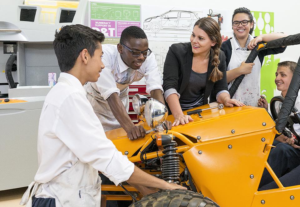 Get up to £12k tax-free to train to teach design &amp; technology: ow.ly/E4isR