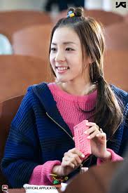 Happy birthday sandara park, my second bias *uwaaa
*nitipbom* lup yu... 