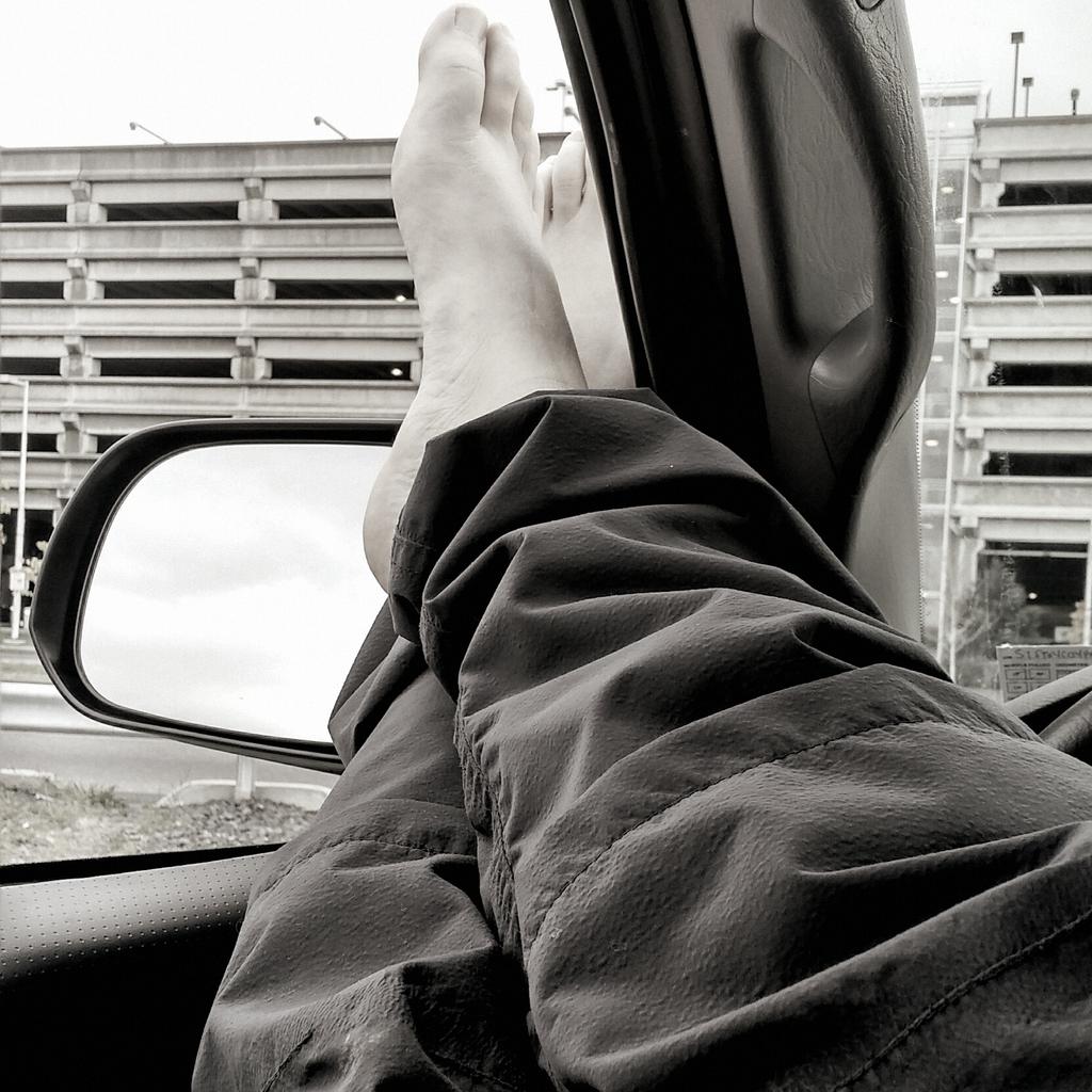 ck6279's tweet photo. Waiting.... http://t.co/l8APMmh3Ay
