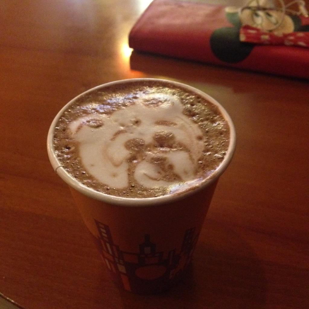heynatalie8's tweet photo. И как они только делают такое Милашество?) 😍 #kredenscafe http://t.co/k4Ai4W5txm