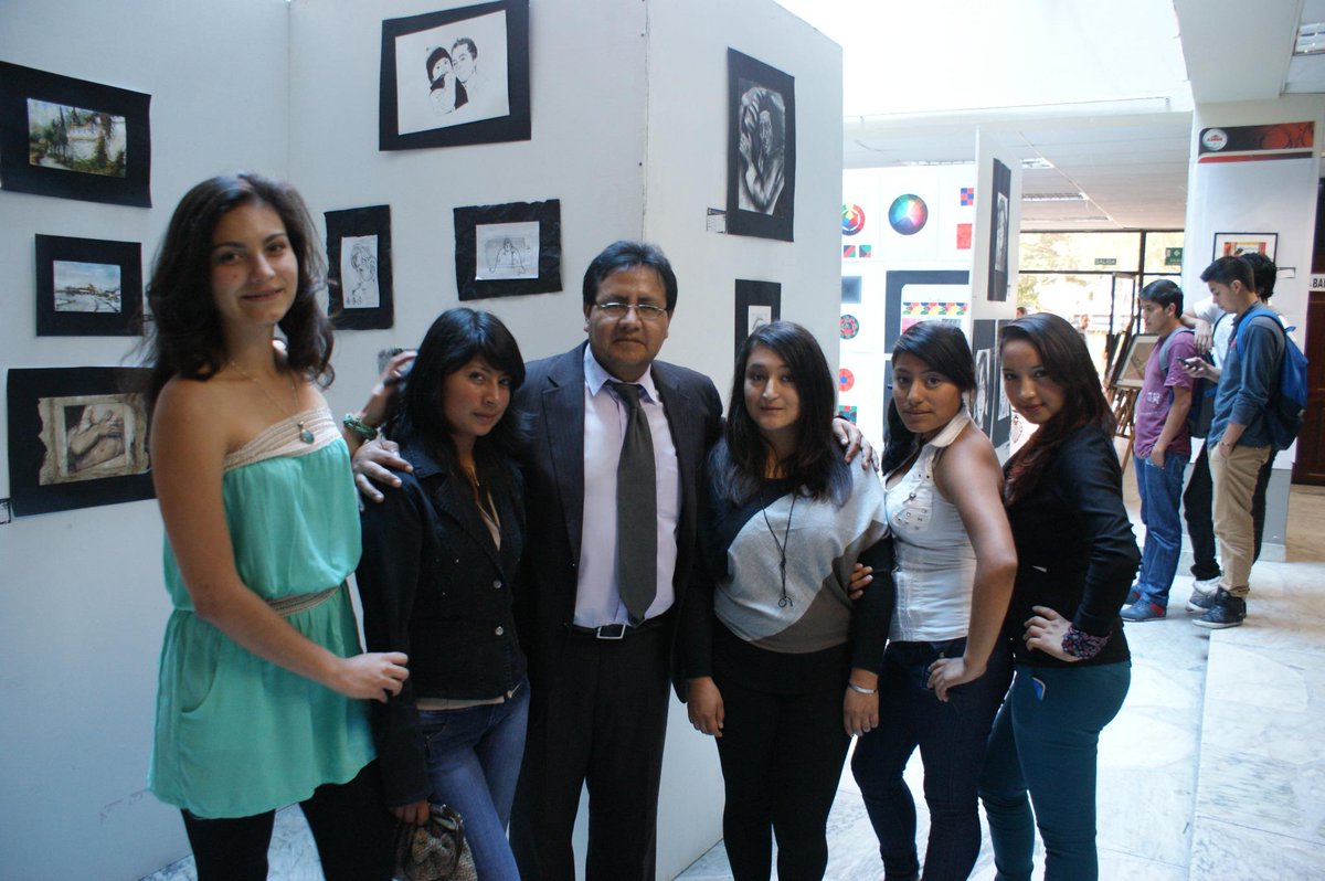 PepitoRevelo's tweet photo. La carrera de Artes Plásticas, UTN, en capacitación con el artista Mexicano-Español Gorka Larrañaga http://t.co/6Q5XgDs7Nk