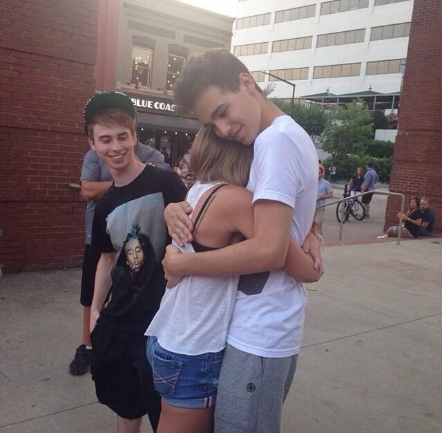 HAPPY BIRTHDAY JACOB WHITESIDES. love you so much cutie 