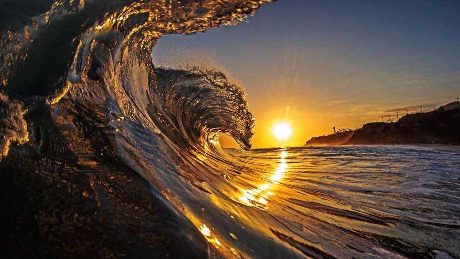 h2mexico's tweet photo. Constantly chasing the next wave #SupHeaven http://t.co/H4qhdrk6RE http://t.co/hzYF0GQg3P