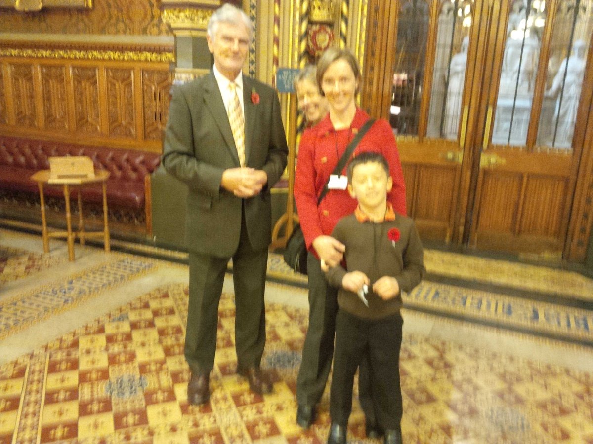 blakebromley's tweet photo. Grandson Noah, Mom Kathy Grandma with Lord Philips drafter of Charities Act 2006 enroute to lunch in House of Lords http://t.co/rf1f7pGRLC