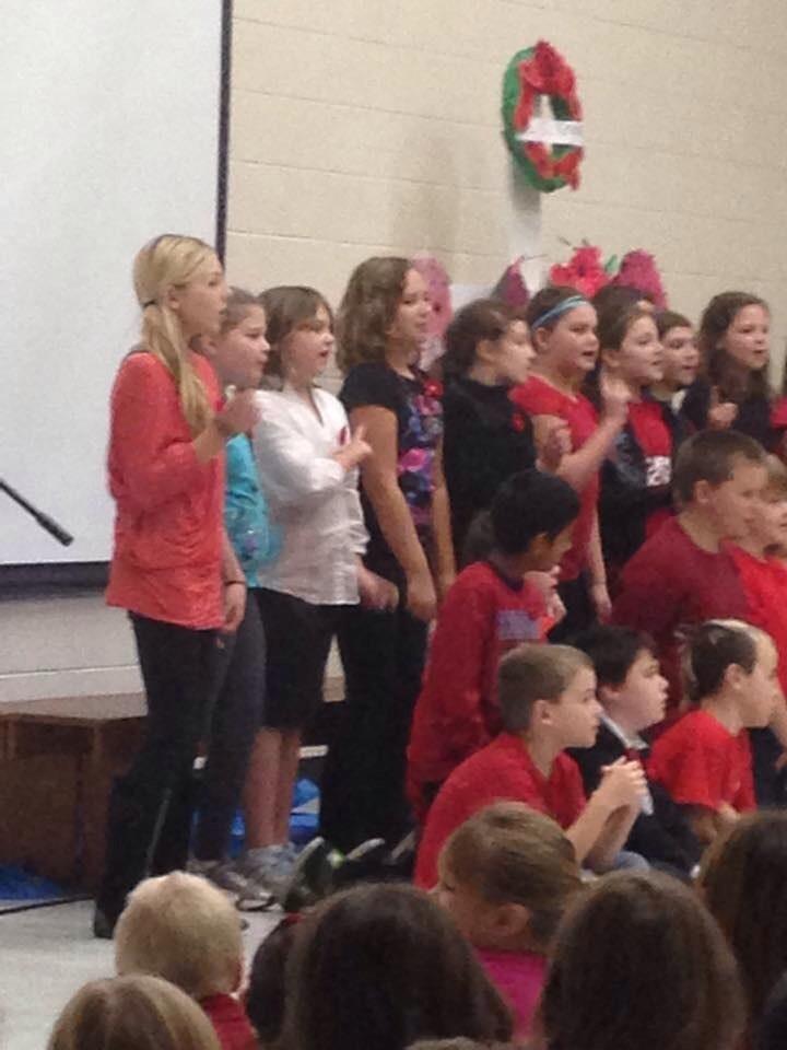 MorrisburgPS's tweet photo. A very touching Remembrance Day assembly at MPS today. Lest We Forget. http://t.co/ZKfwyBkYJU