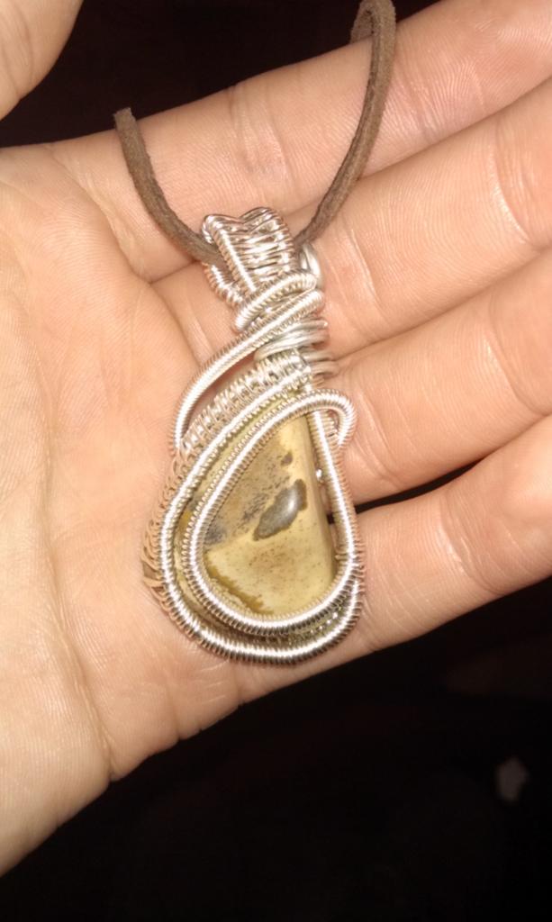 inkfloyd710's tweet photo. I'm digging this new wrap!!! #wirewraps #headywraps http://t.co/J2NLHqxSKi