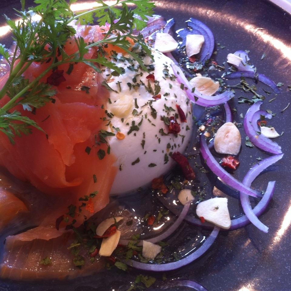 >><a href="/nineov/">Katherine Rosewell</a><< Buffalo curd salmon chilli and red onion #Foodie #ChefLife #BOOM CERTIFIED #FOODPORN