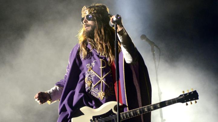 We're sharing some of the most intimate moments of our lives, and also some of the biggest. ow.ly/E94Kx