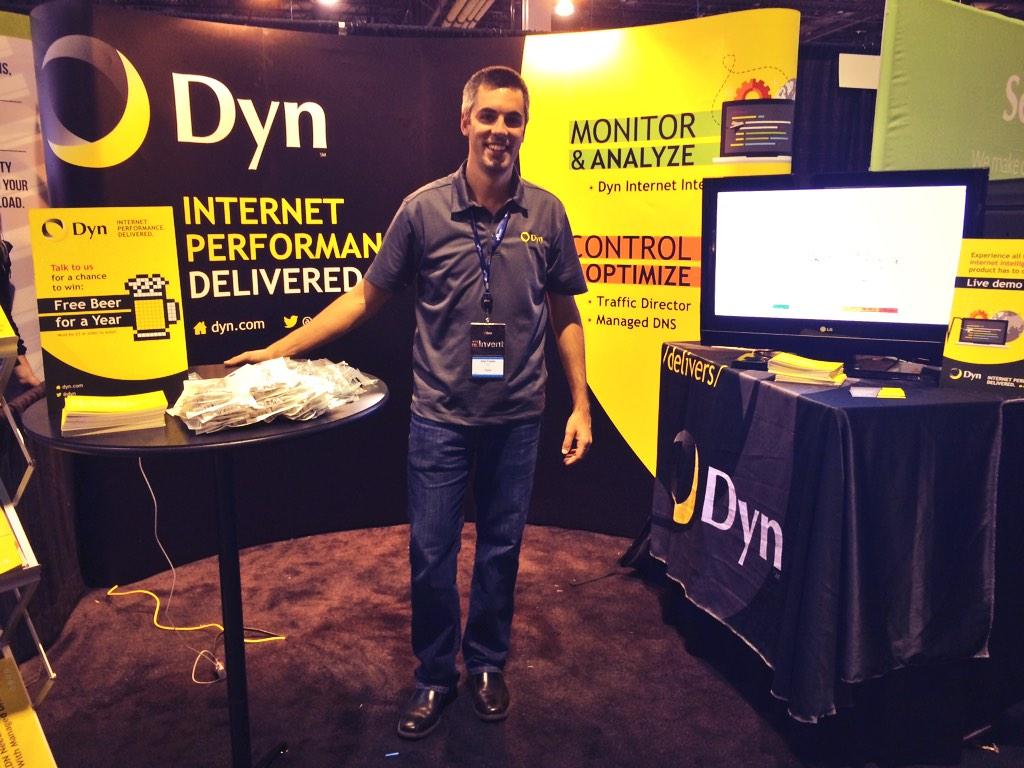 mikelsteadman's tweet image. Stop by our @Dyn #reinvent2014 booth @AWSreInvent &amp;amp; huddle up w/ Sales Engineer, @natefrisella. #InternetPerformance