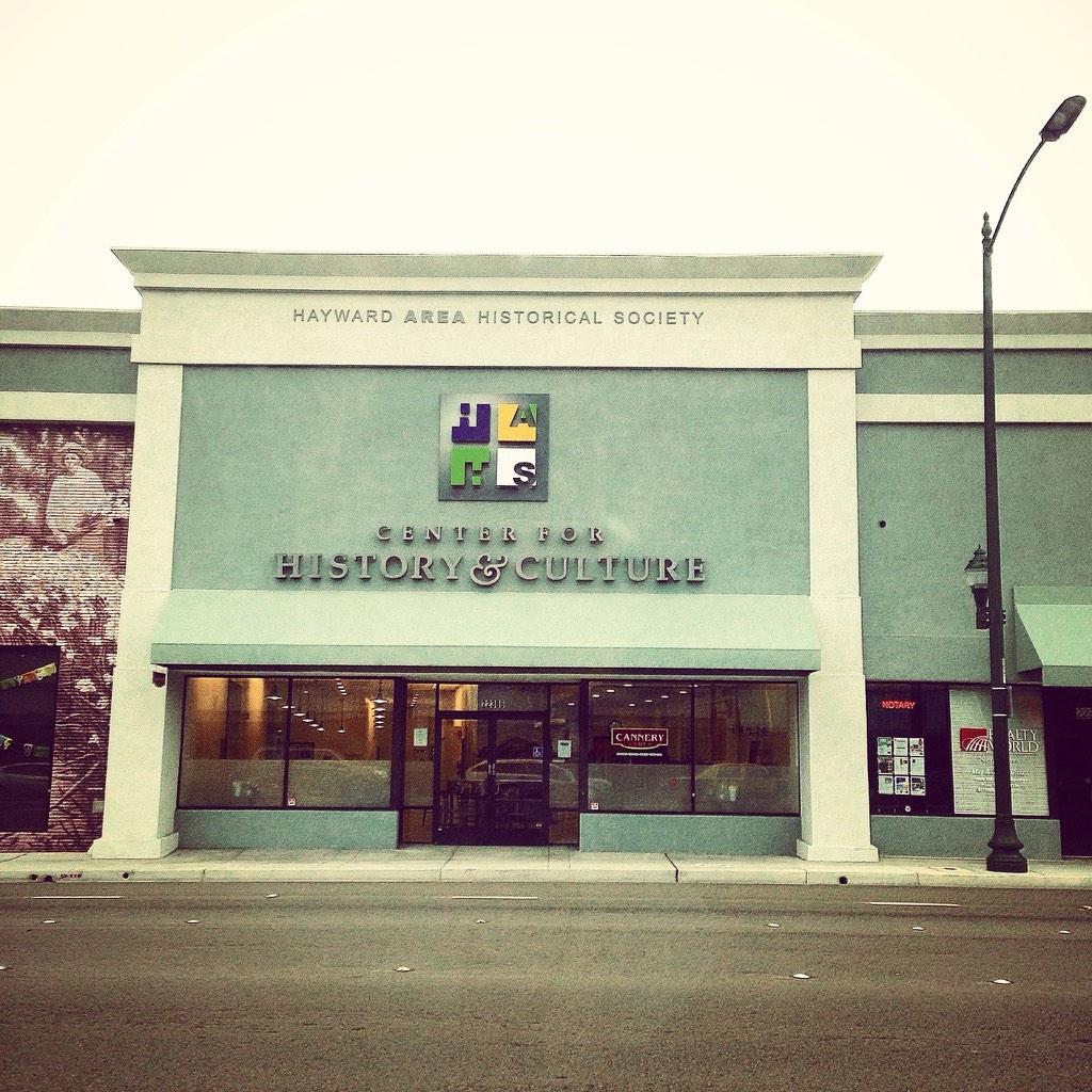 HaywardThrives's tweet photo. #HAYWARD culture! Hayward Center for History &amp; Culture has amazing cultural exhibits as well as history, archives. http://t.co/lSiMQT7E6s