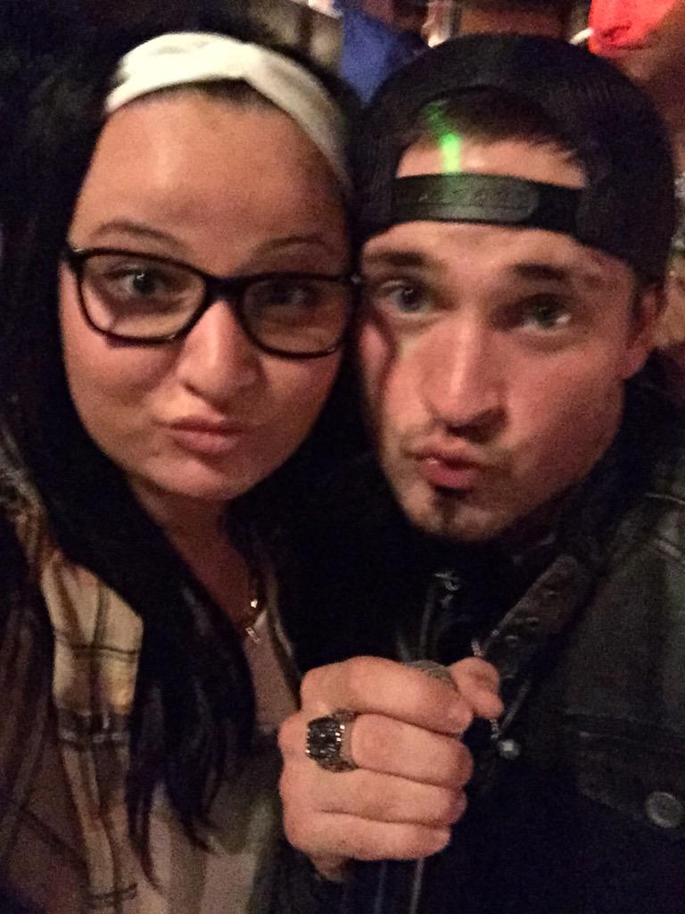 veelove23's tweet photo. It was love at first country song #valeb @BBTEAMCALEB http://t.co/b35GQ3YxjJ