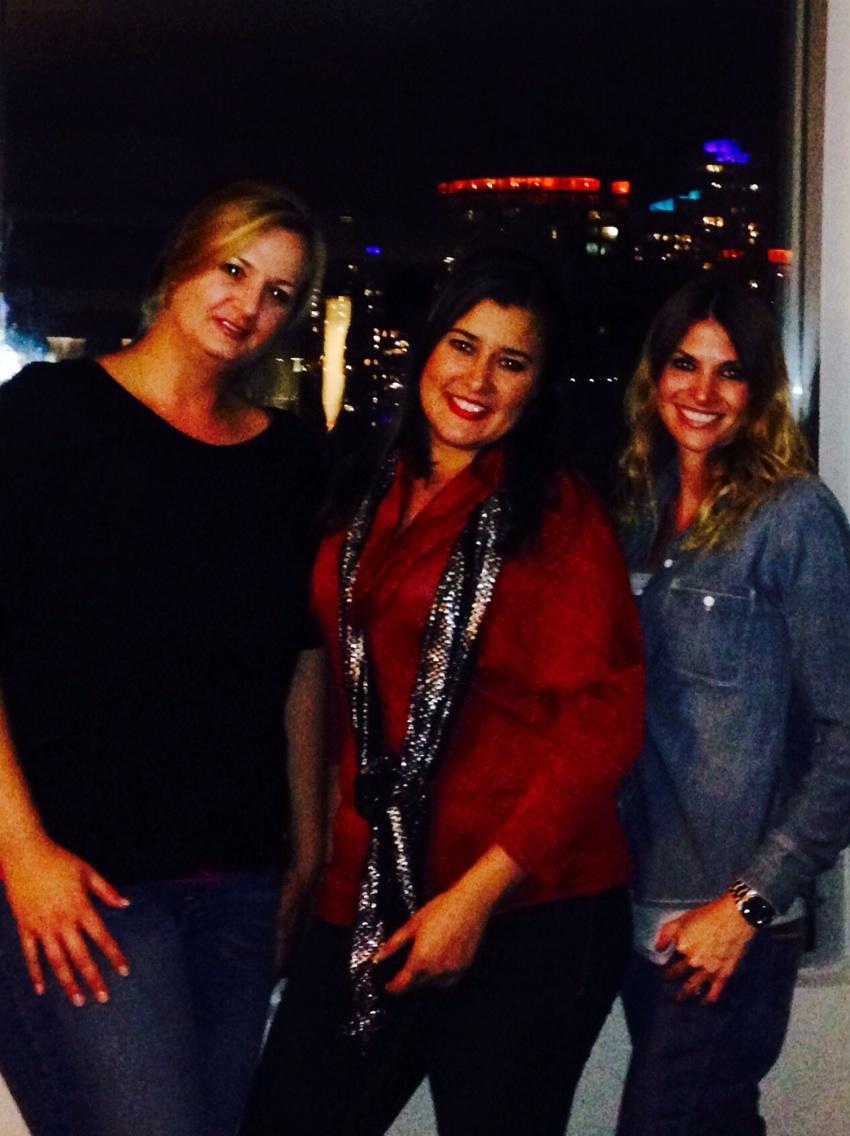 jcrlenjak's tweet photo. Toronto with great co-workers http://t.co/pqXvlkNZwW
