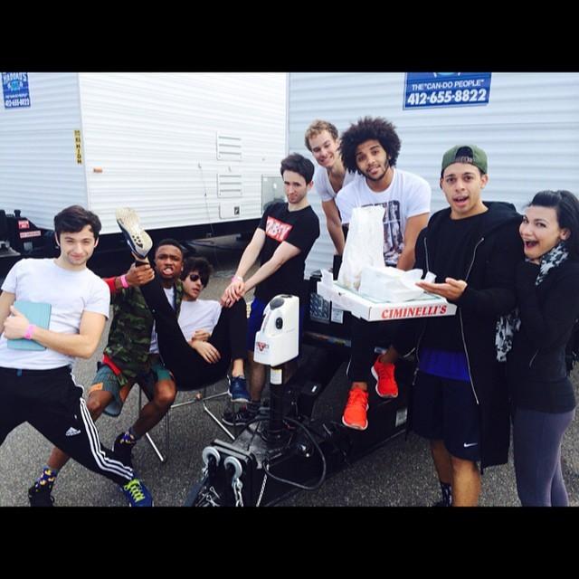 KateGardiner's tweet photo. I pizza-bombed the team at Peter Pan Live for #sspds & they sent me a cast pic! So. Cute. http://t.co/CeFQvnoKZC http://t.co/15dYljEa74