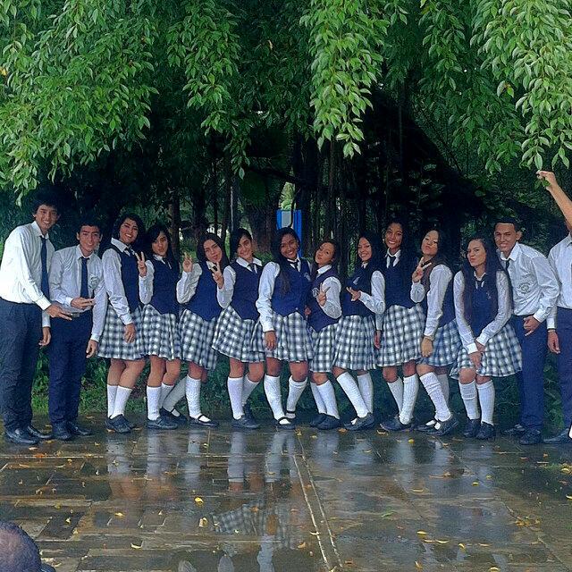 MarcelaElizaM's tweet photo. FotoLoca☑☑ #OnceUno #prom2014 #SeccionDeFotos #grado #SeccionDeFotos ♥ #momentos http://t.co/Q3iYyFvhzS
